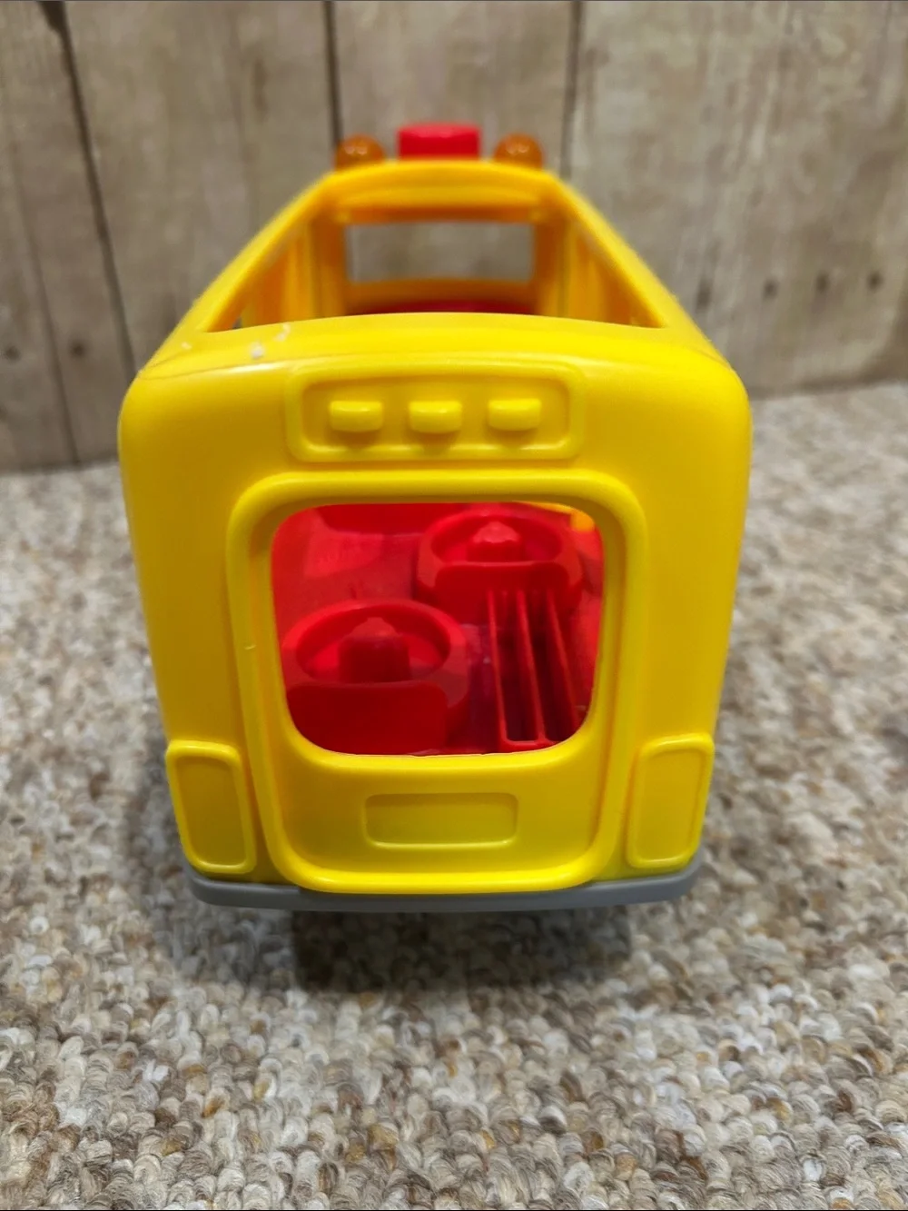 Fisher Price Little People Big Yellow School Bus Musical Light Up w/ 4 Figures